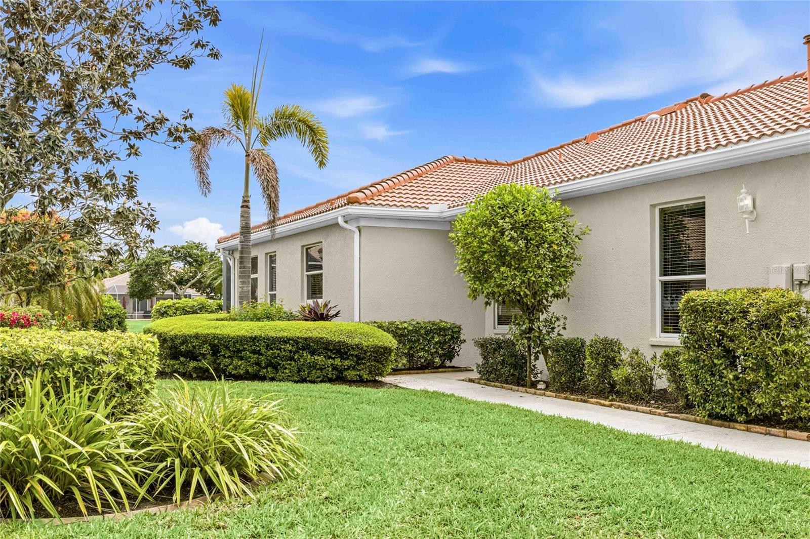 Image 13 of 47 For 8120 Victoria Falls Circle