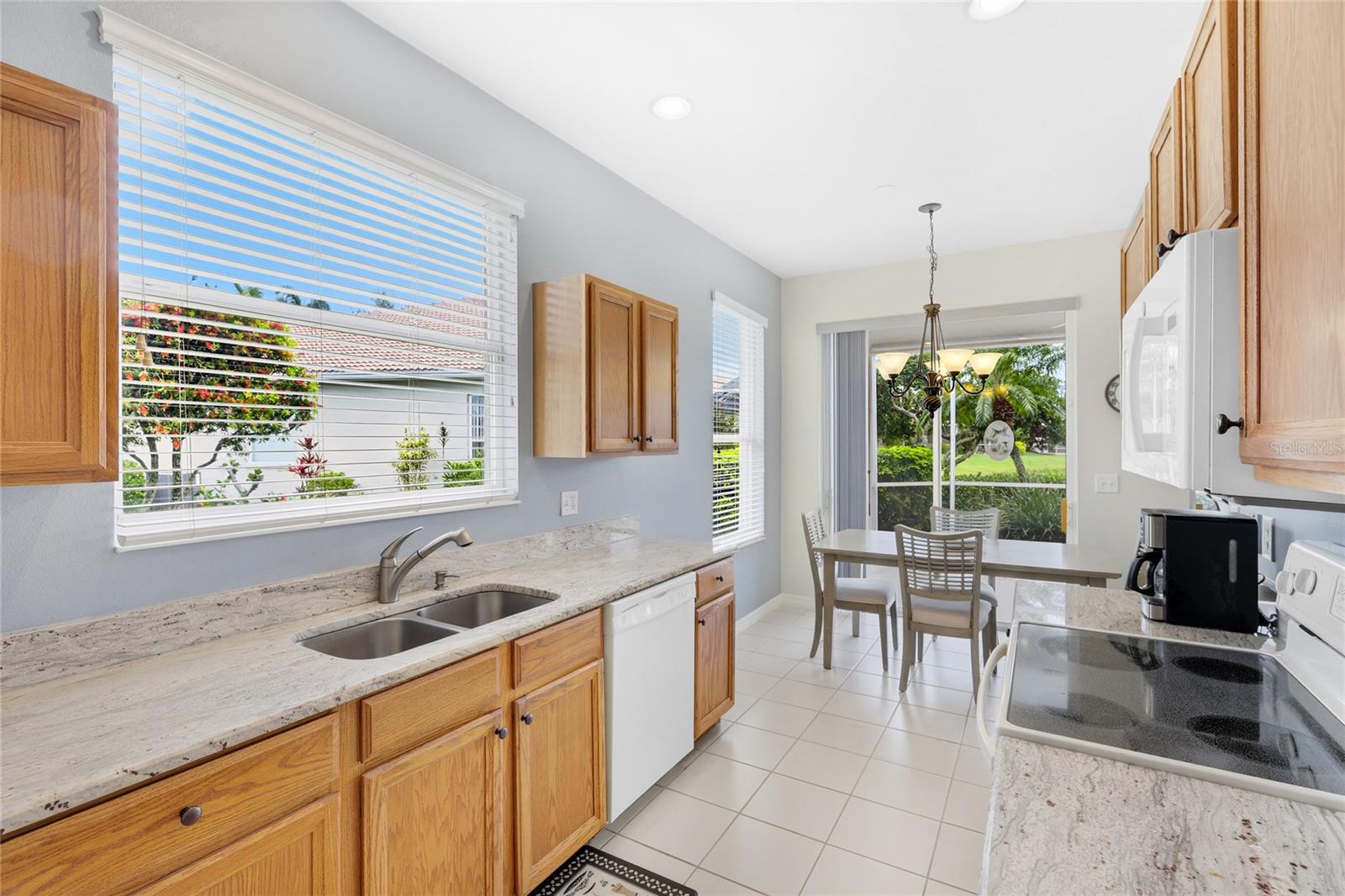 Image 22 of 47 For 8120 Victoria Falls Circle