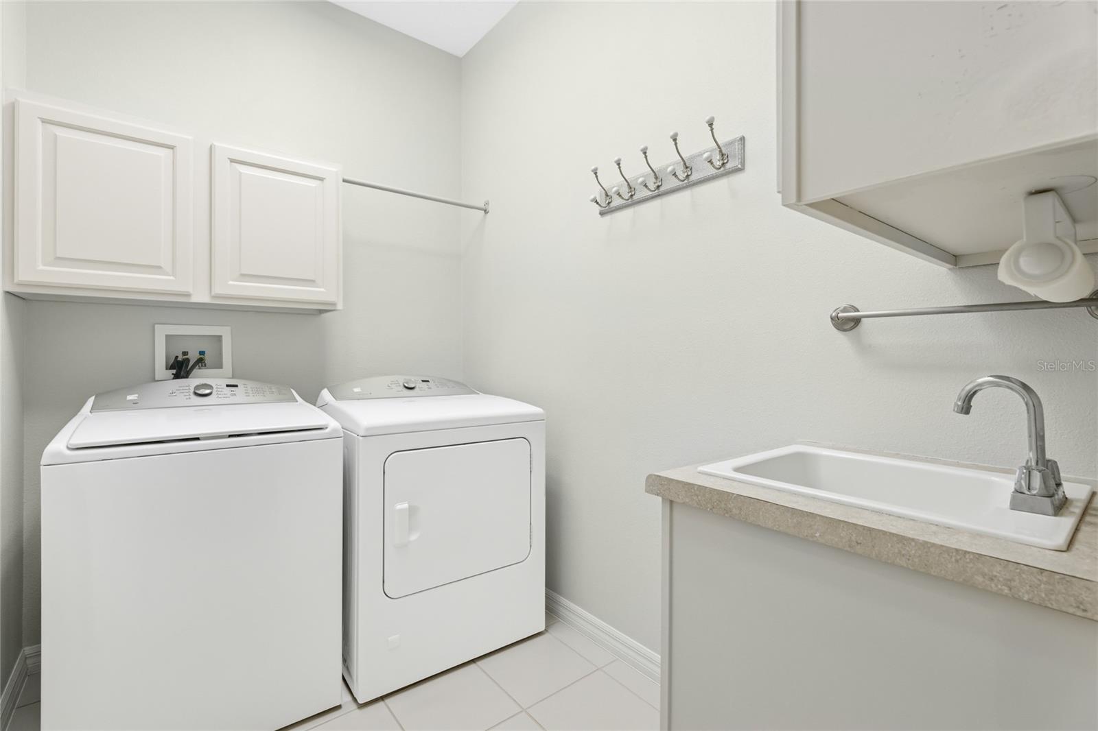 Image 34 of 47 For 8120 Victoria Falls Circle