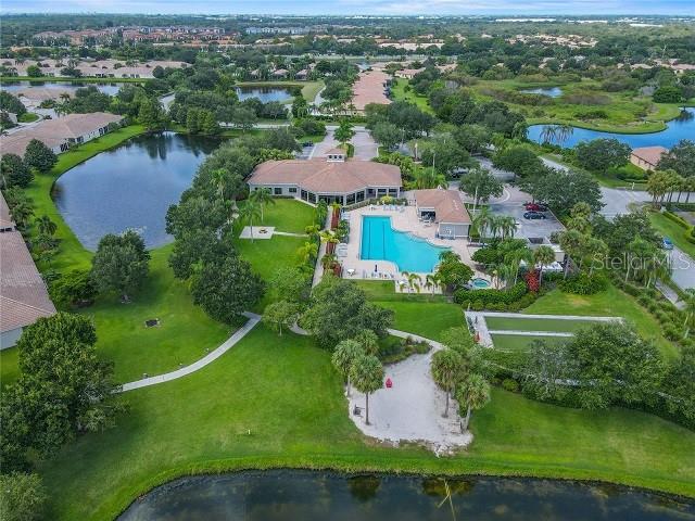 Image 42 of 47 For 8120 Victoria Falls Circle