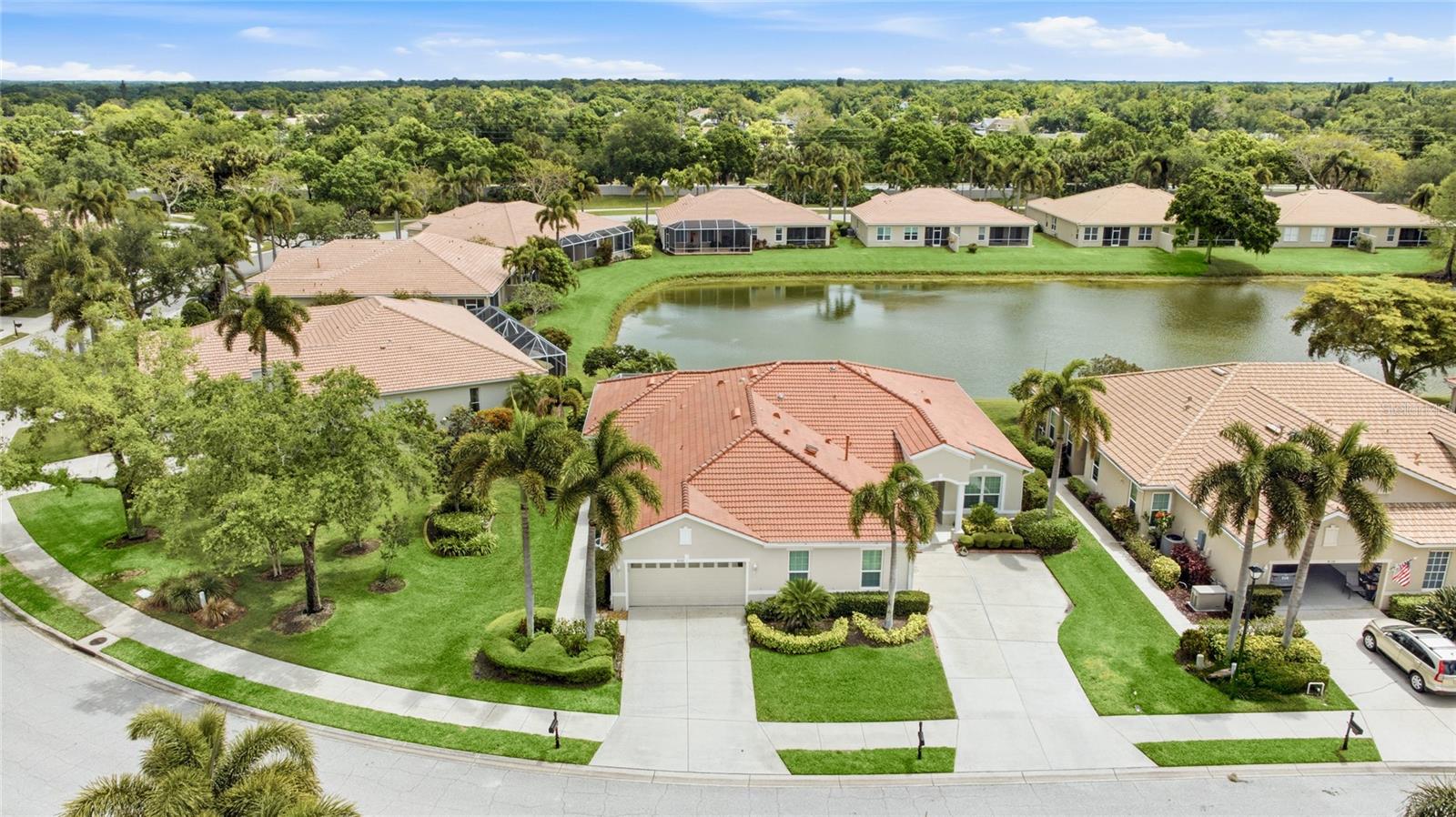 Image 5 of 47 For 8120 Victoria Falls Circle