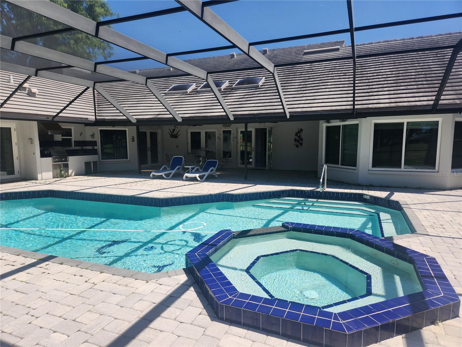 Image 7 of 58 For 3905 Spyglass Hill Road