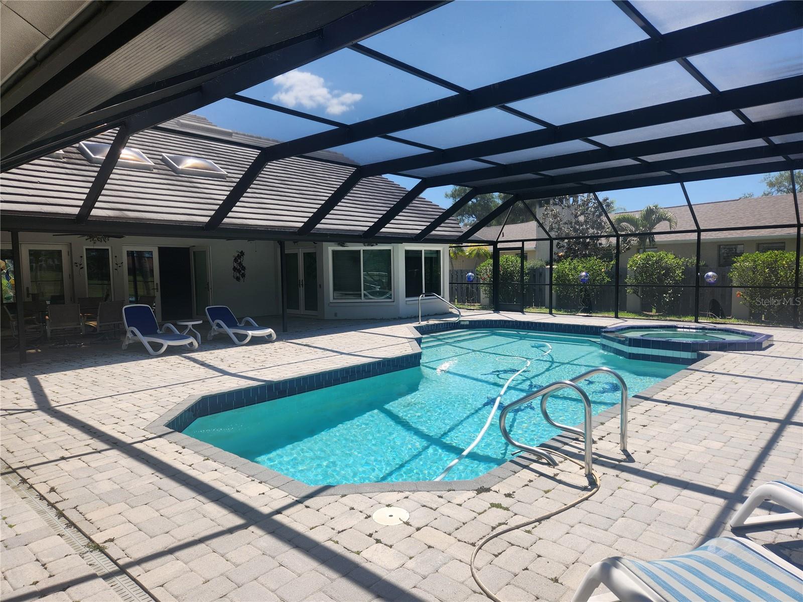 Image 9 of 58 For 3905 Spyglass Hill Road