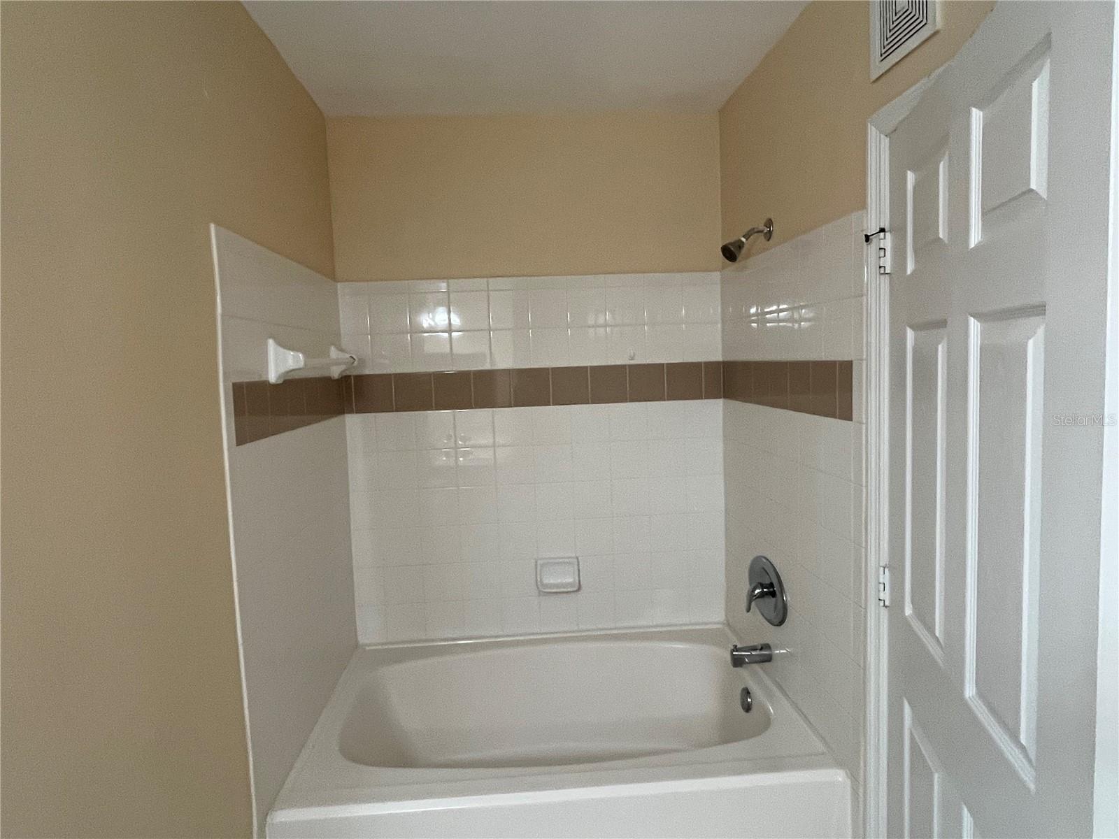 Image 11 of 15 For 1195 Villagio Circle 102