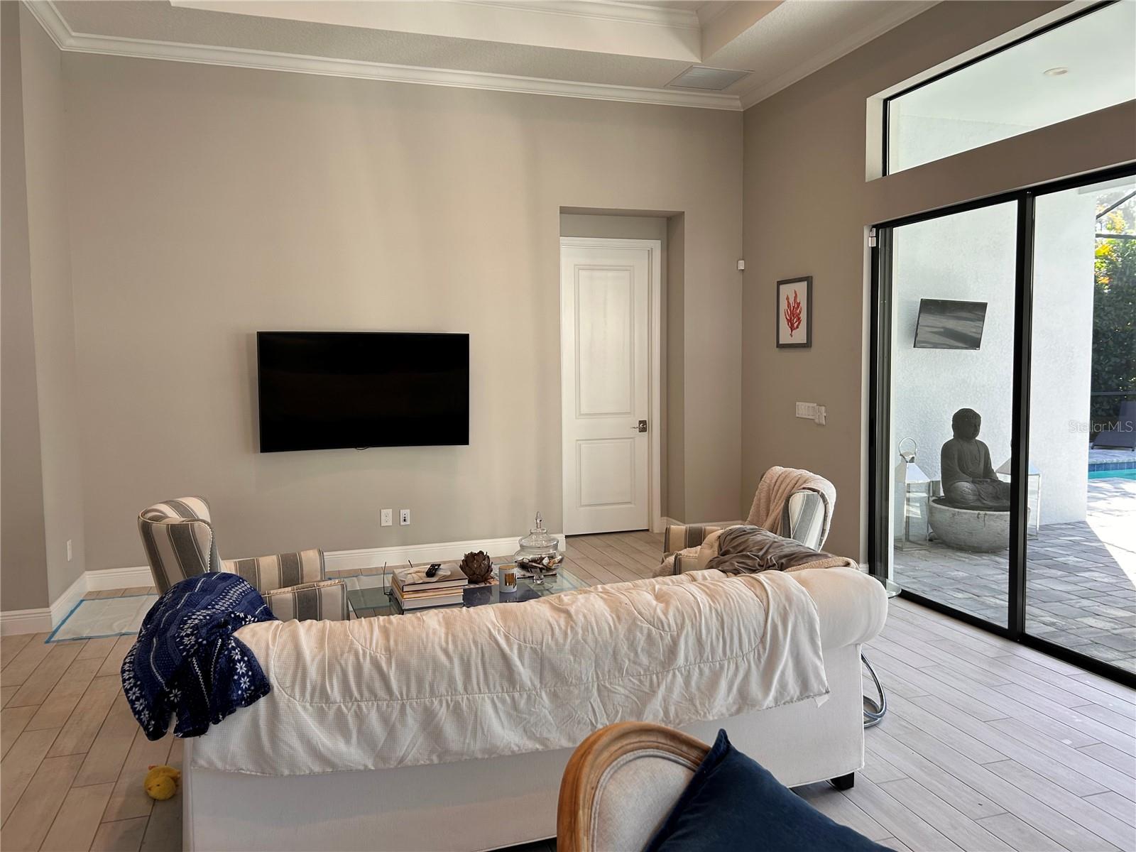 Image 5 of 19 For 208 Corelli Drive