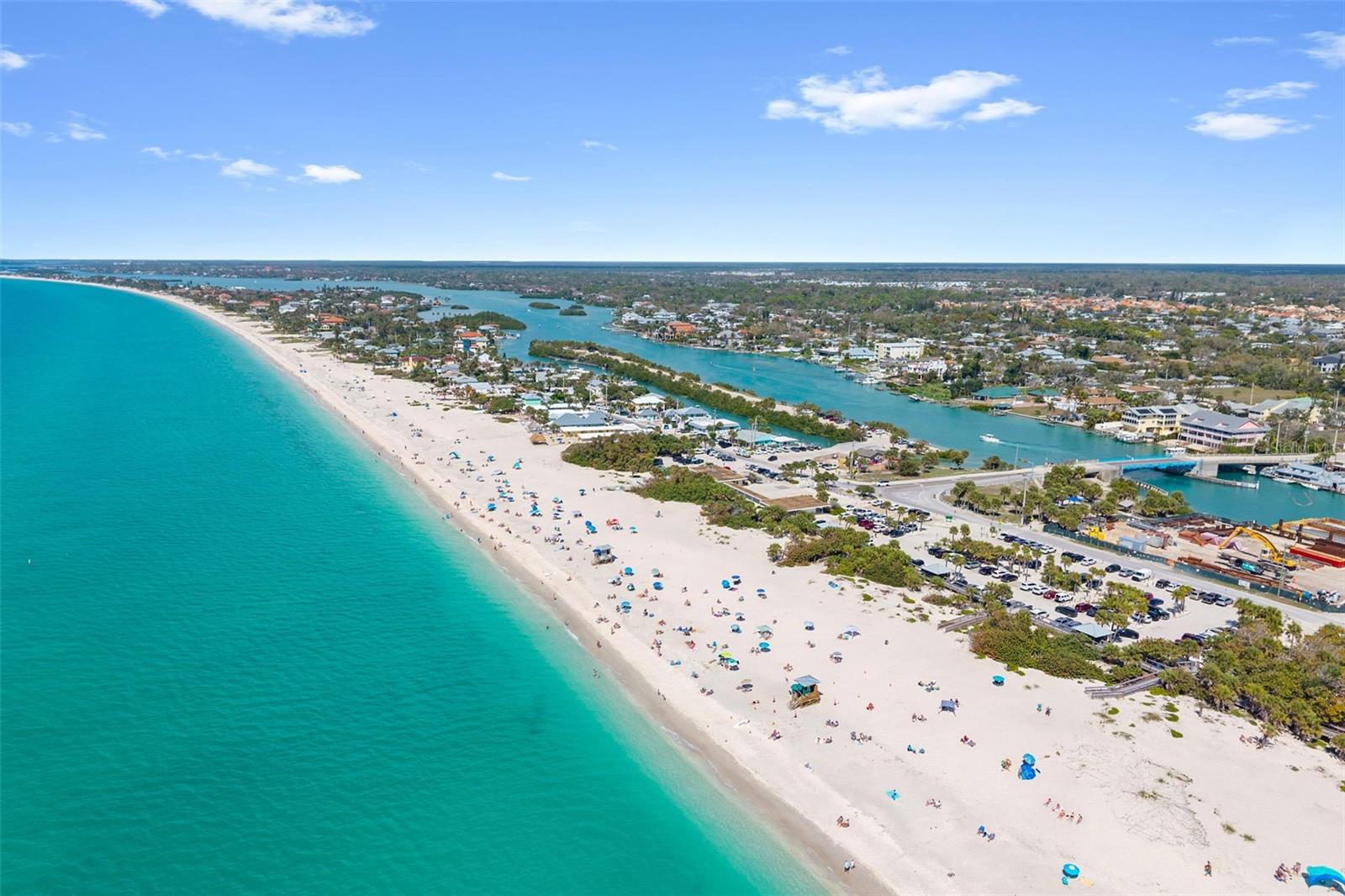 Image 40 of 53 For 200 The Esplanade N C14