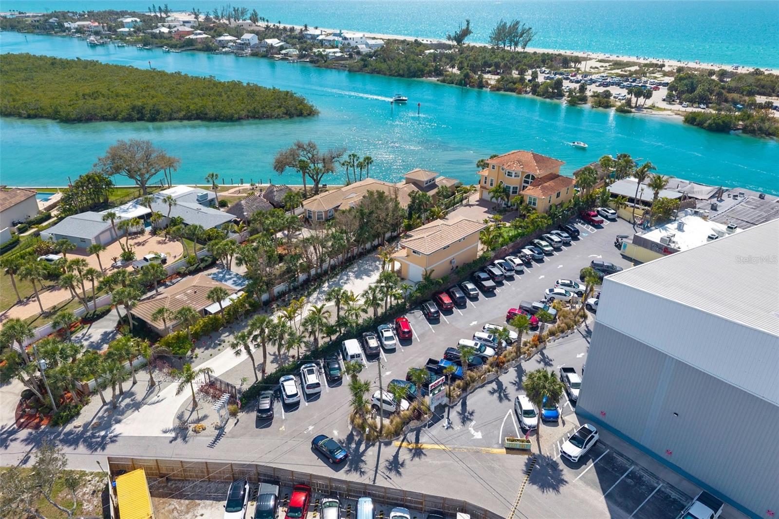 Image 50 of 53 For 200 The Esplanade N C14