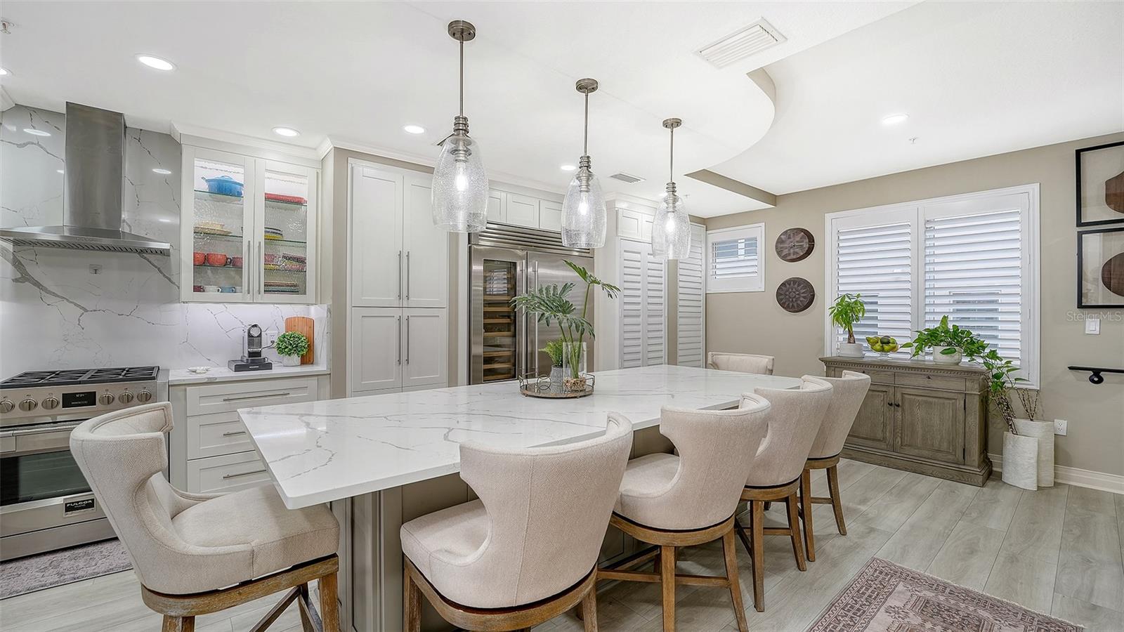 Image 10 of 56 For 235 Cocoanut Avenue 106-b