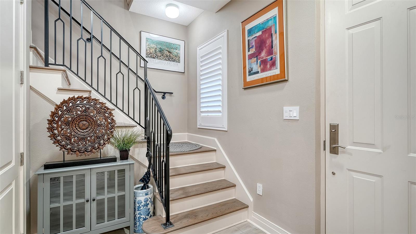 Image 4 of 56 For 235 Cocoanut Avenue 106-b