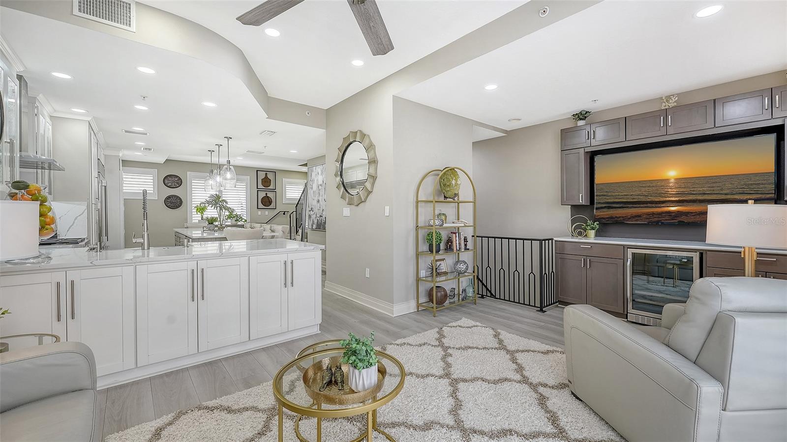 Image 8 of 56 For 235 Cocoanut Avenue 106-b