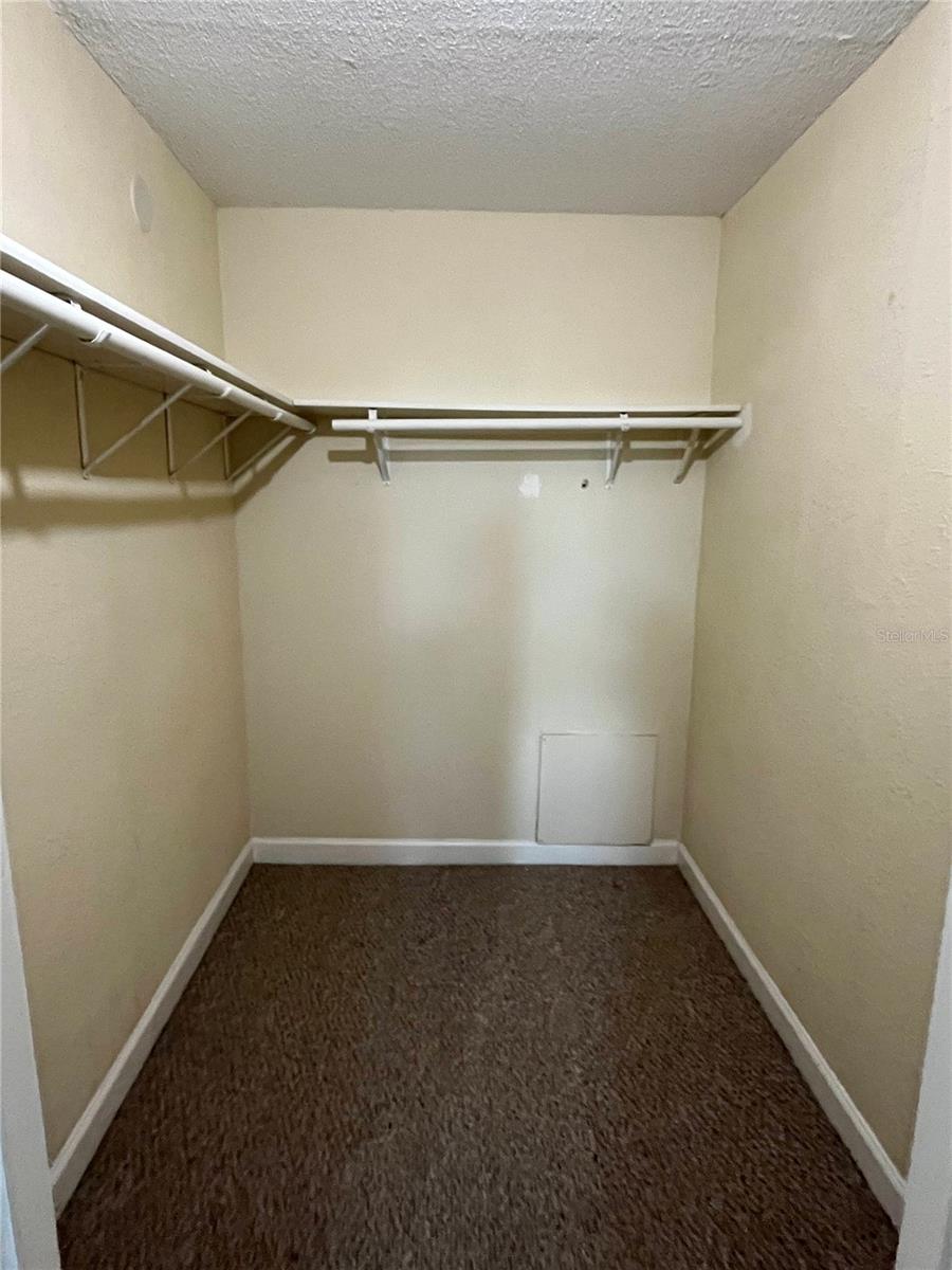 Image 7 of 25 For 2650 Coconut Bay Ln Lane 518 (1i)