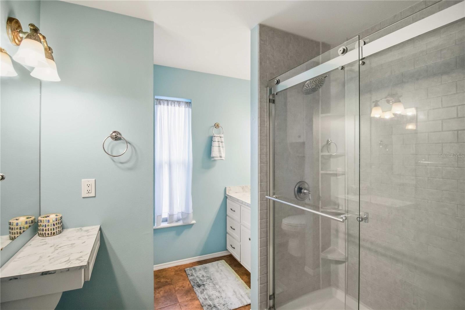 Image 20 of 36 For 7804 54th Court E