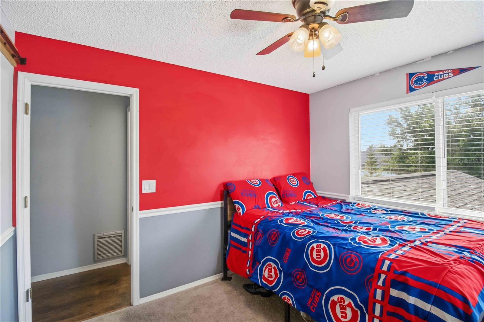 Image 24 of 36 For 7804 54th Court E