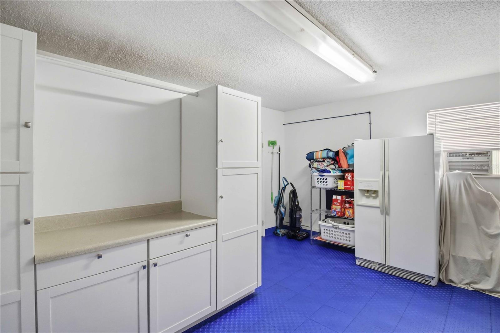 Image 27 of 36 For 7804 54th Court E