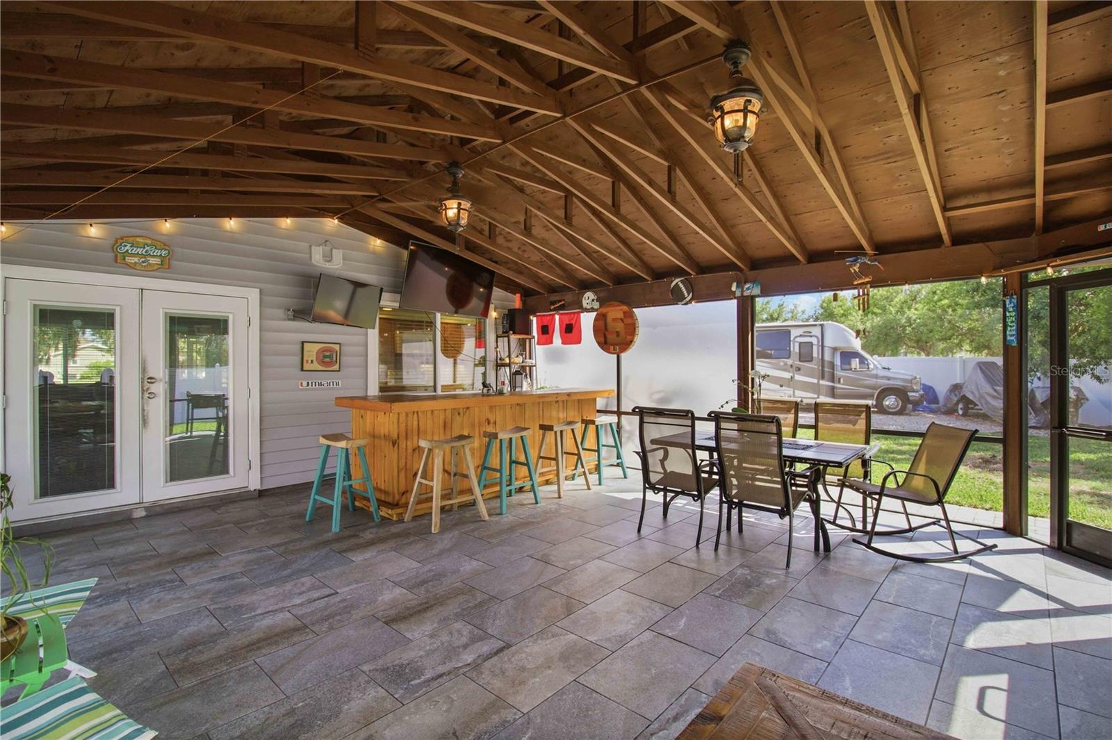 Image 30 of 36 For 7804 54th Court E