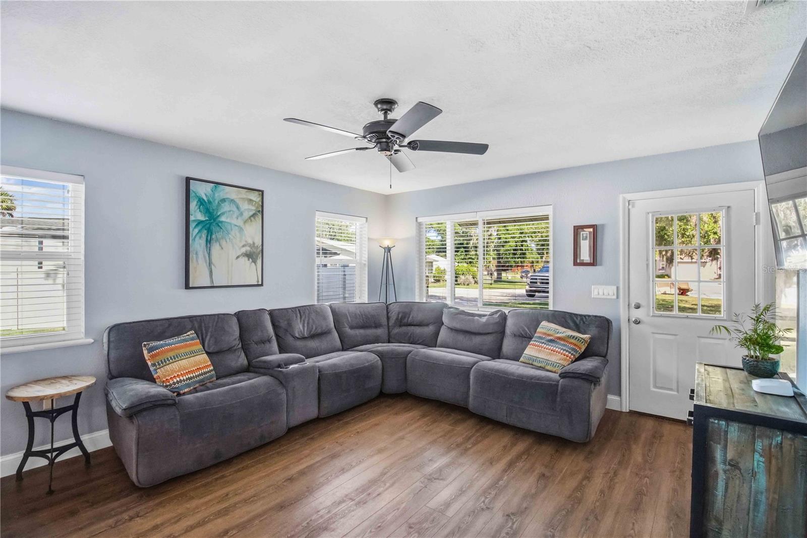 Image 7 of 36 For 7804 54th Court E