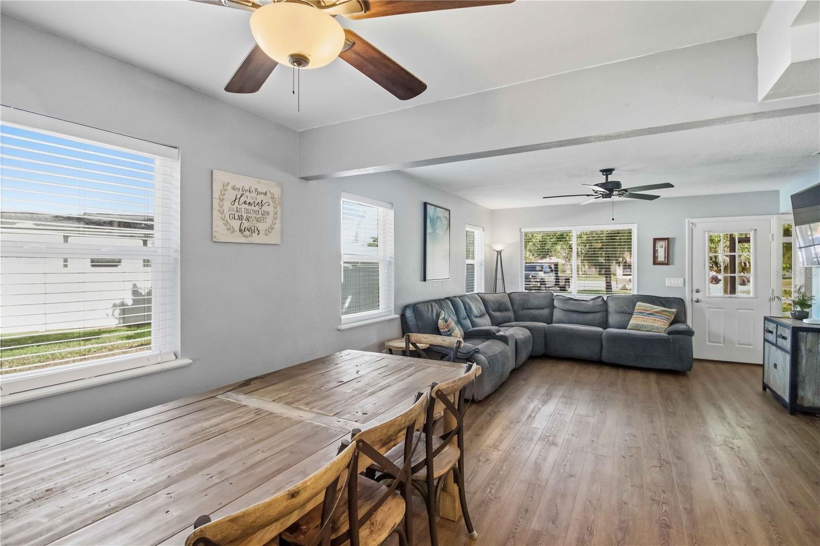 Image 8 of 36 For 7804 54th Court E