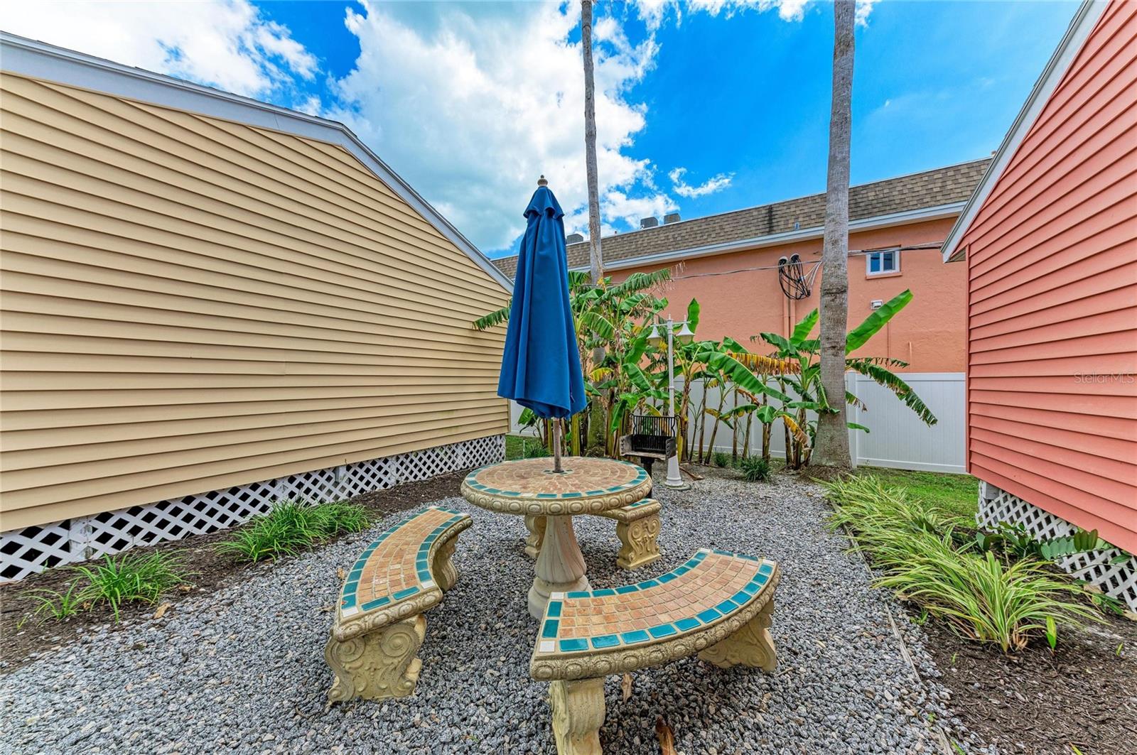 Image 19 of 40 For 1603 Gulf Dr N  26