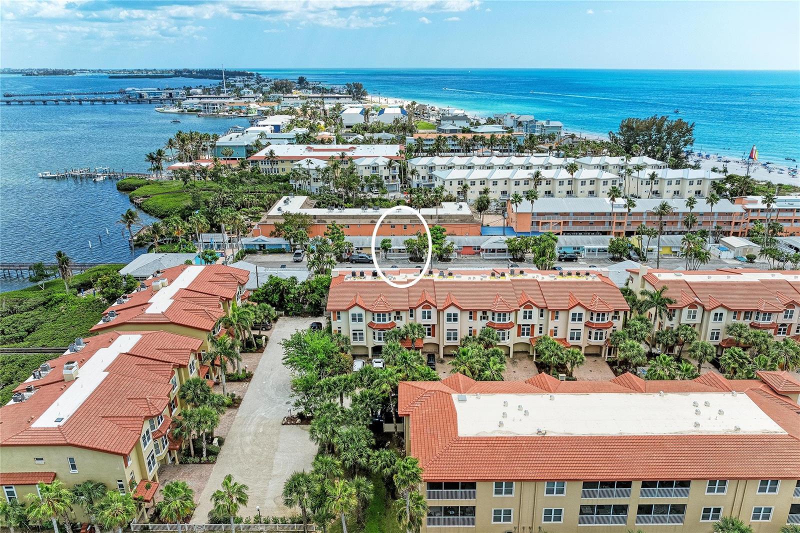 Image 21 of 40 For 1603 Gulf Dr N  26