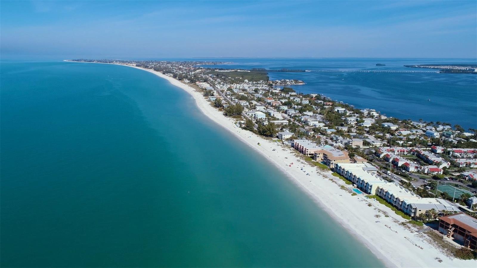 Image 38 of 40 For 1603 Gulf Dr N  26