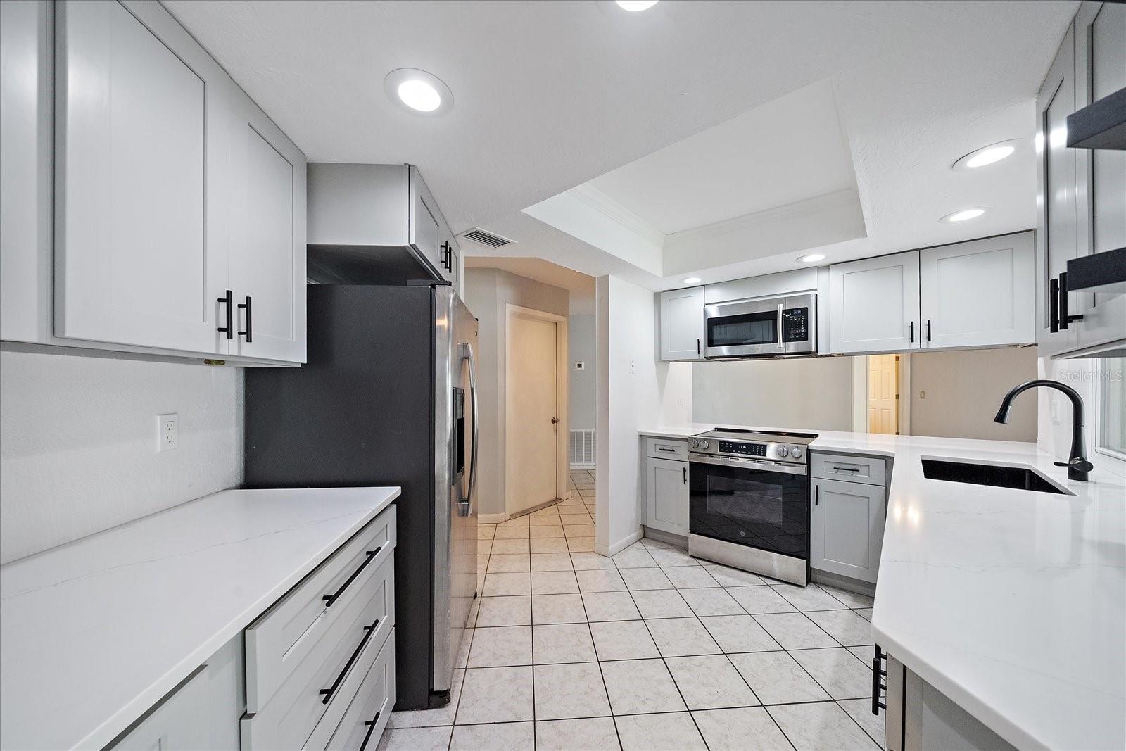 Image 10 of 38 For 6416 Samoa Drive