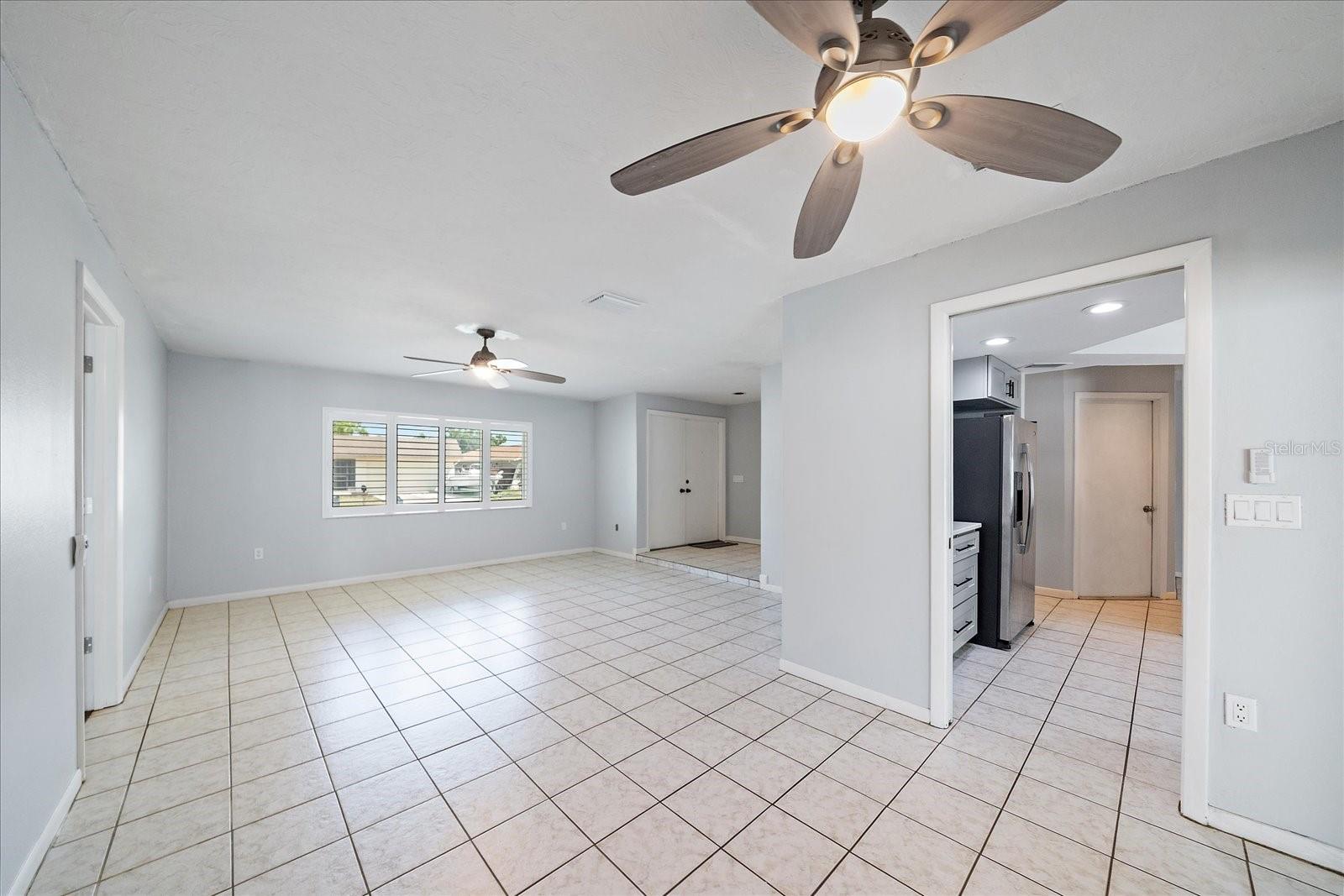 Image 4 of 38 For 6416 Samoa Drive