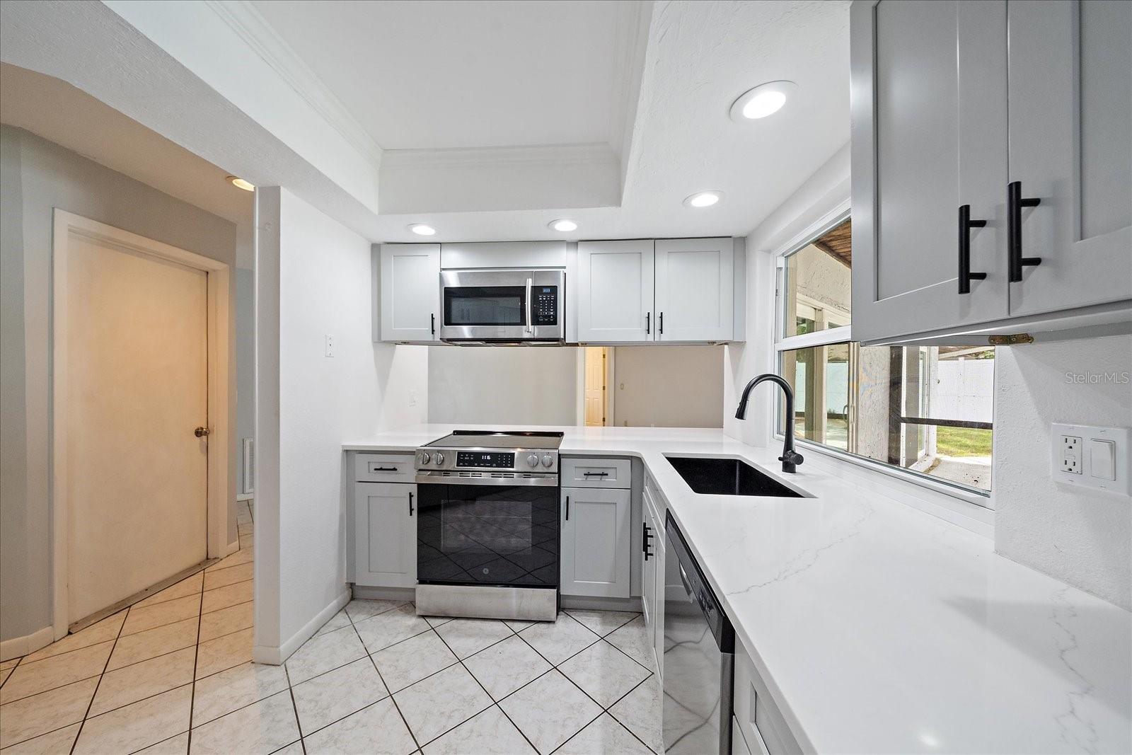 Image 9 of 38 For 6416 Samoa Drive