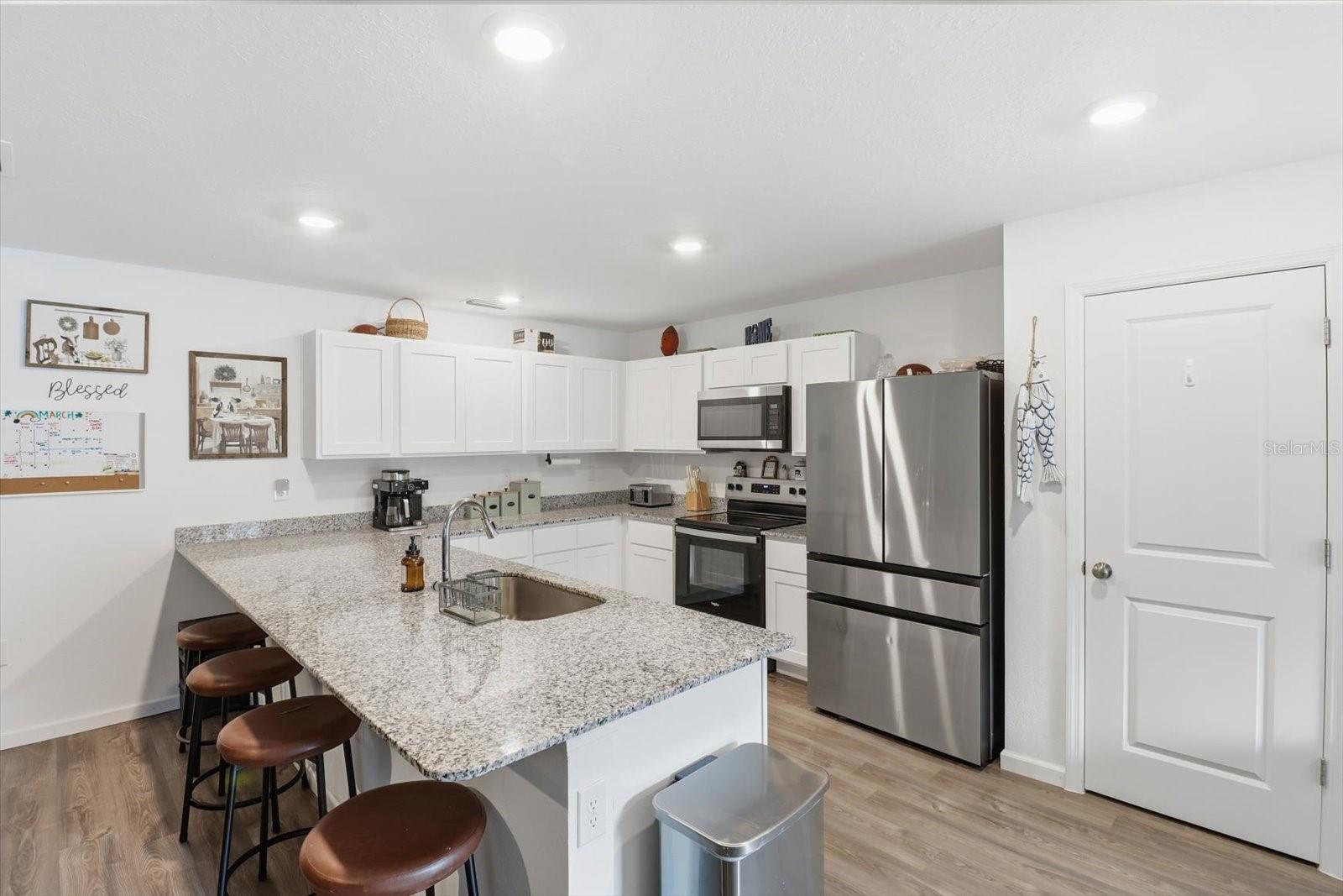 Image 12 of 39 For 8361 Elkcam Boulevard