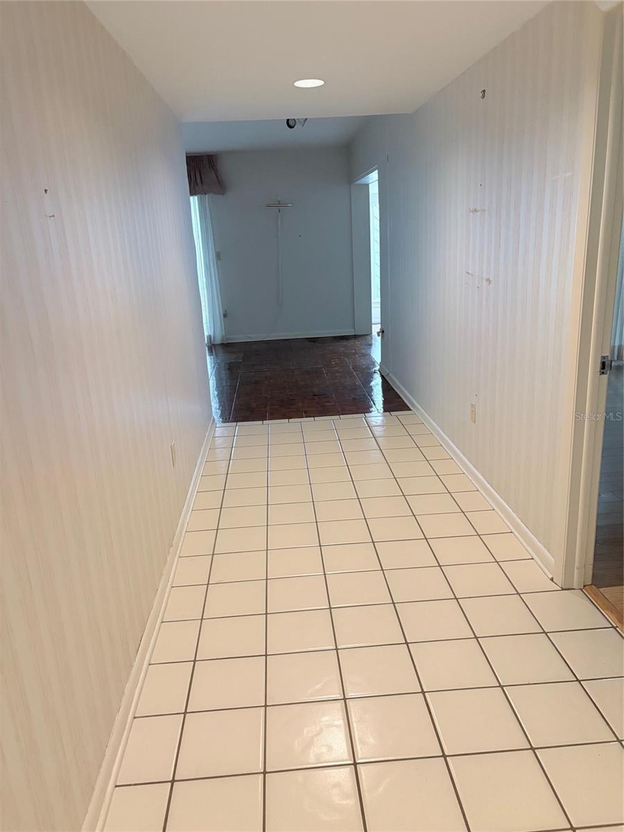 Image 2 of 15 For 14111 Cypress Circle