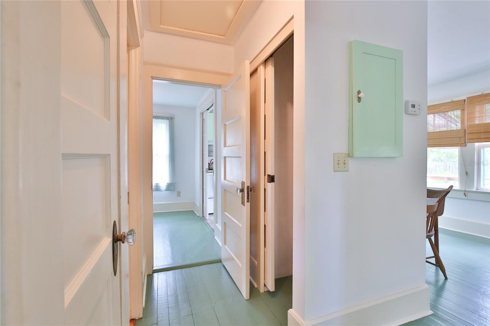 Image 24 of 66 For 708 42nd Street