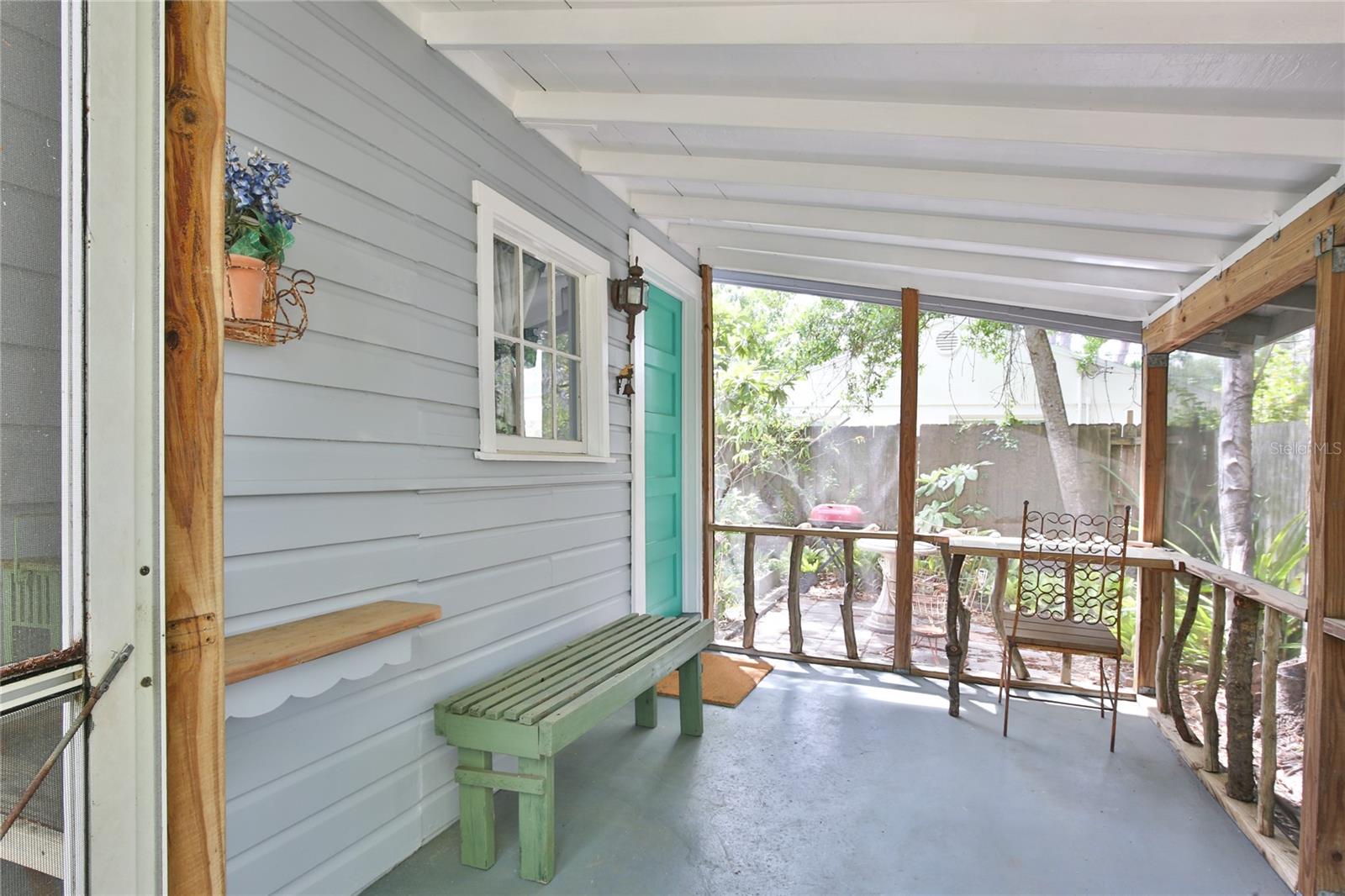 Image 29 of 66 For 708 42nd Street