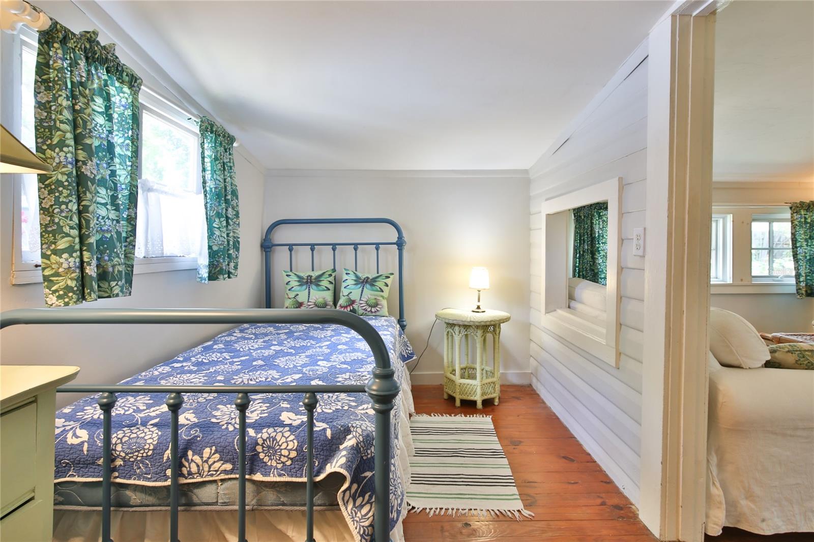 Image 41 of 66 For 708 42nd Street