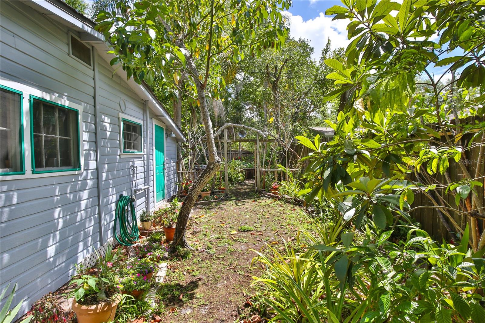 Image 50 of 66 For 708 42nd Street