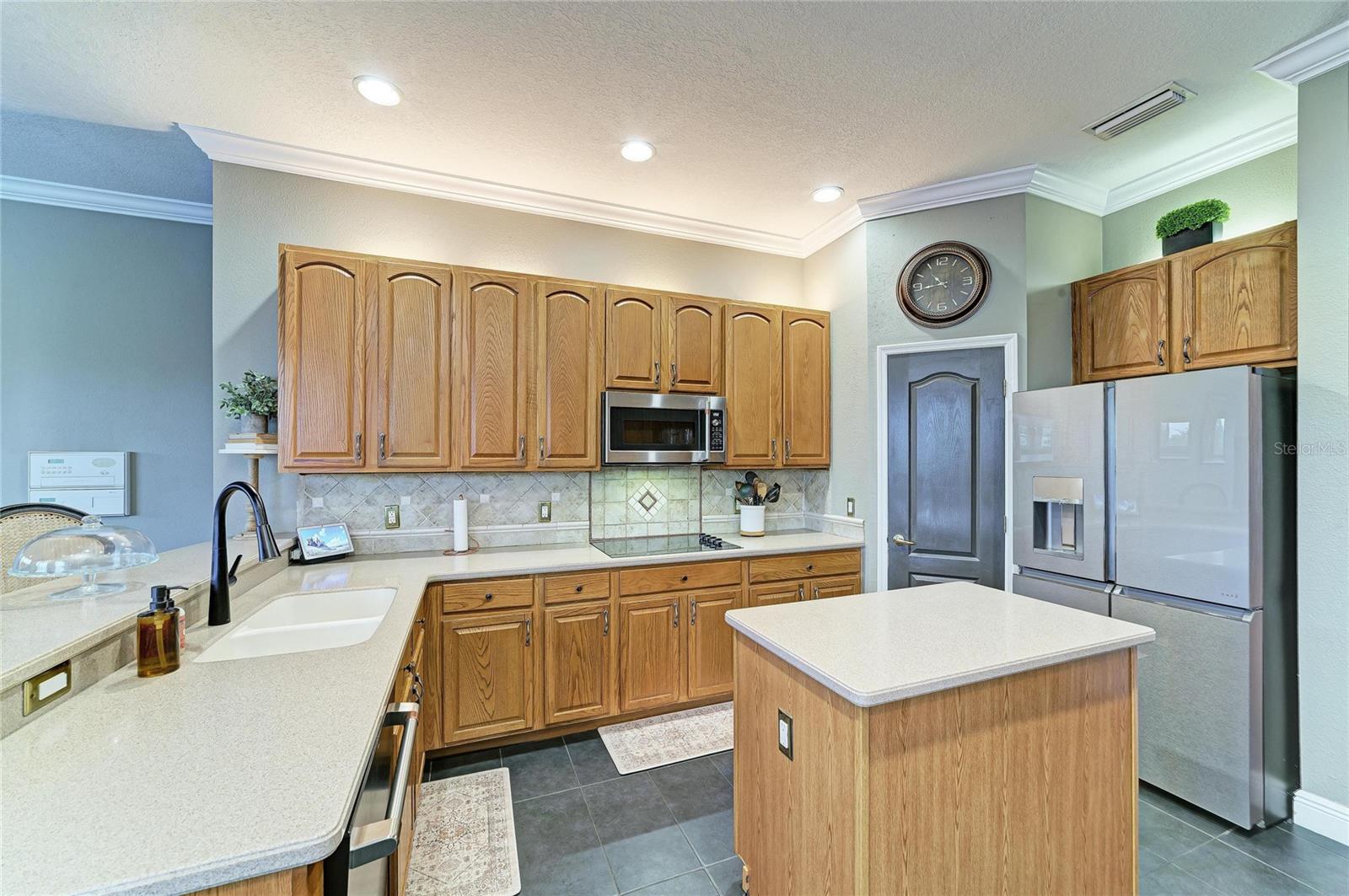 Image 13 of 52 For 8014 Snowy Egret Place