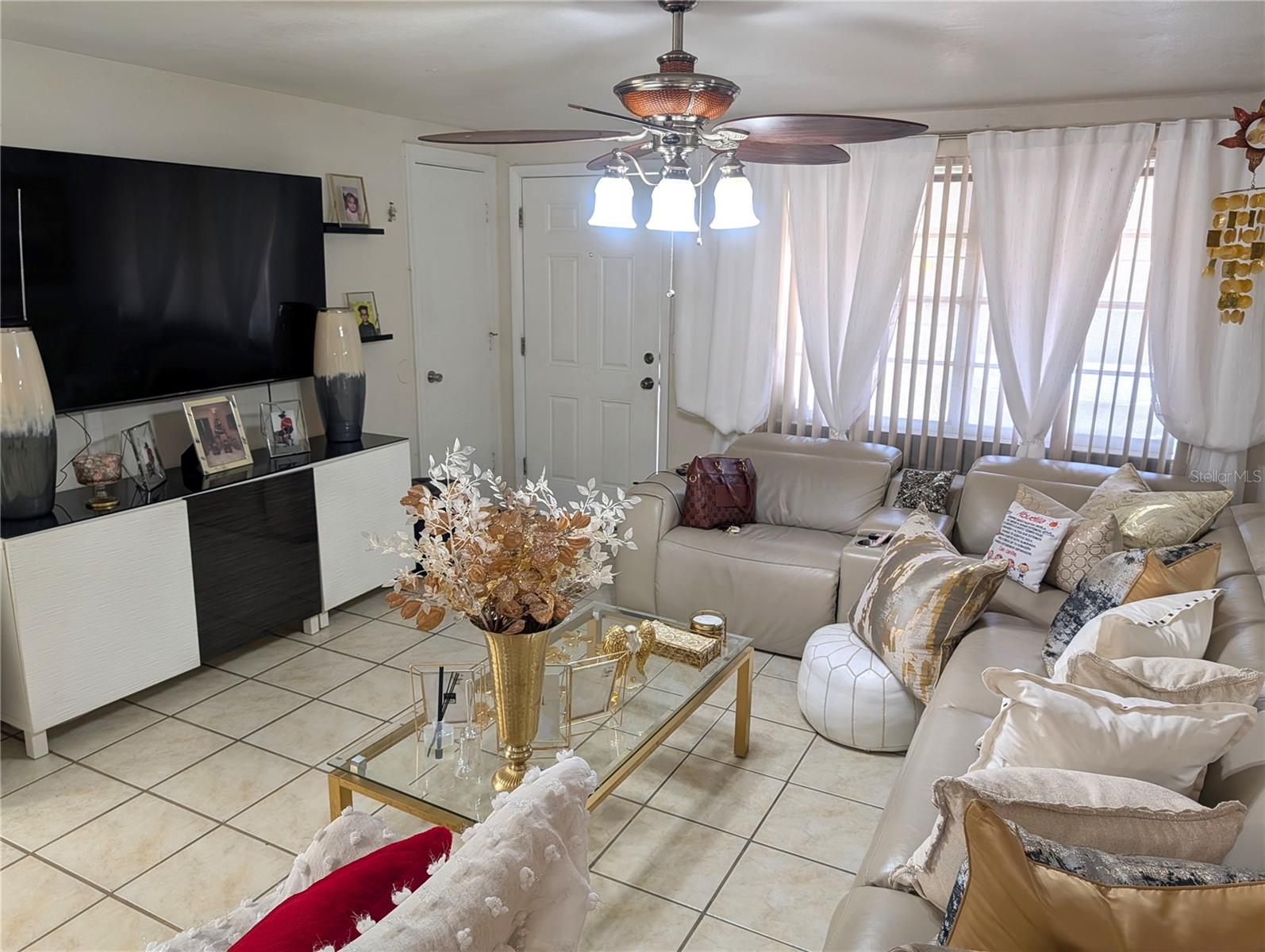 Image 4 of 11 For 2731 17th Street