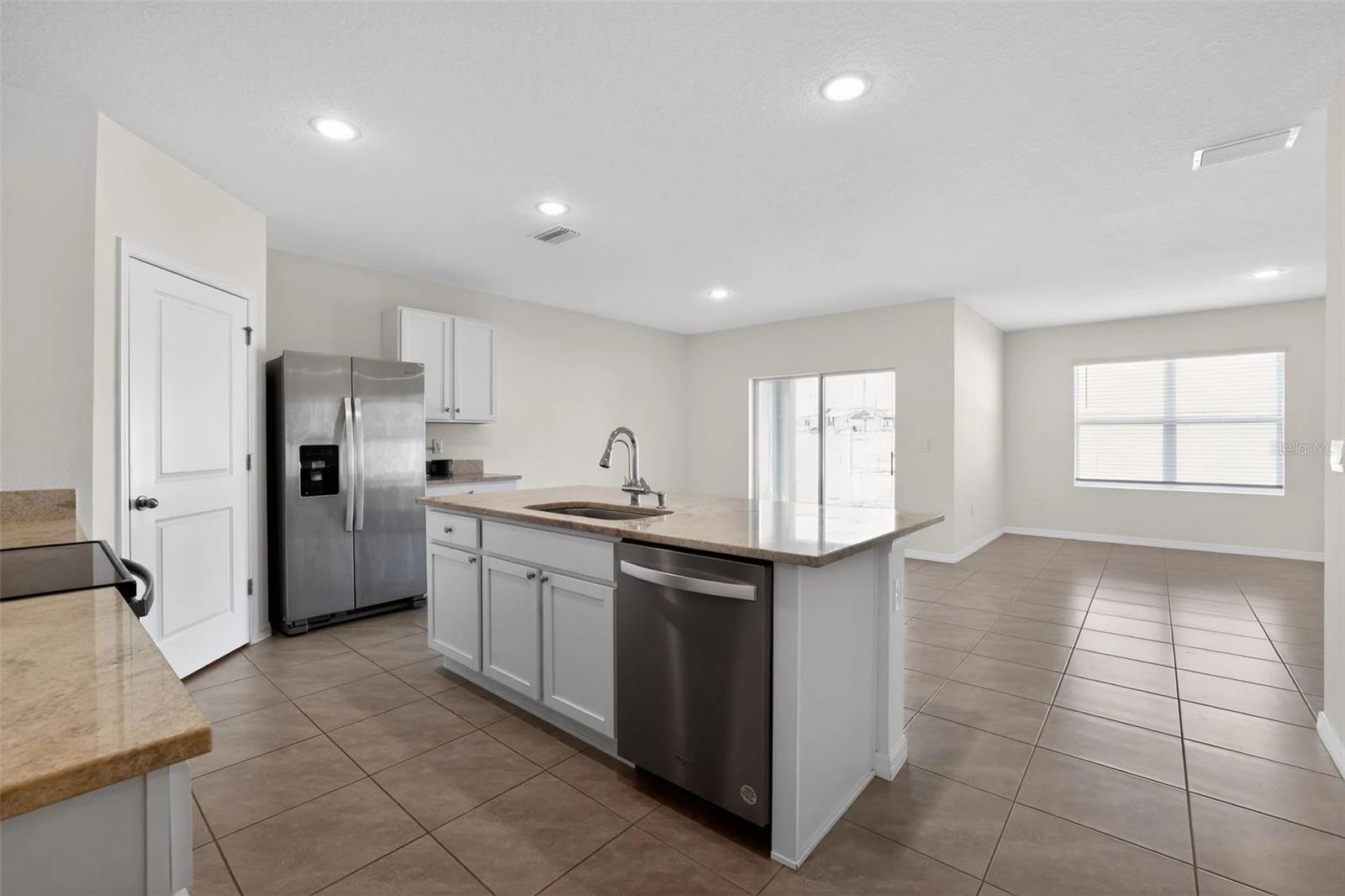 Image 11 of 19 For 34211 Jasper Stone Drive