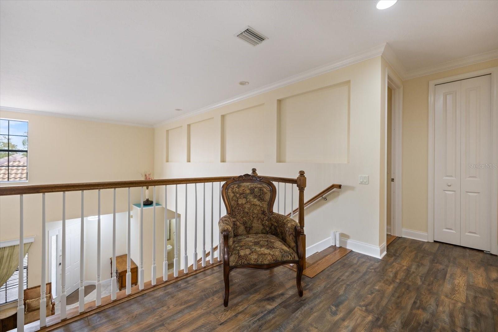 Image 17 of 41 For 6120 27 Street E