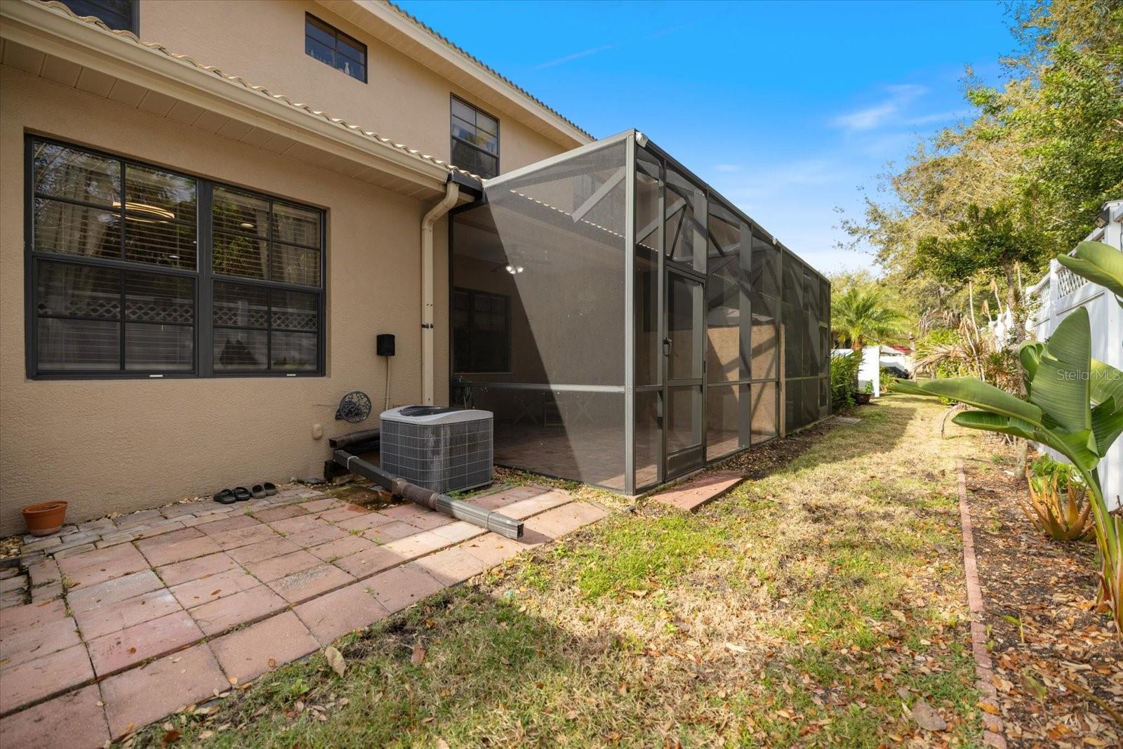 Image 34 of 41 For 6120 27 Street E