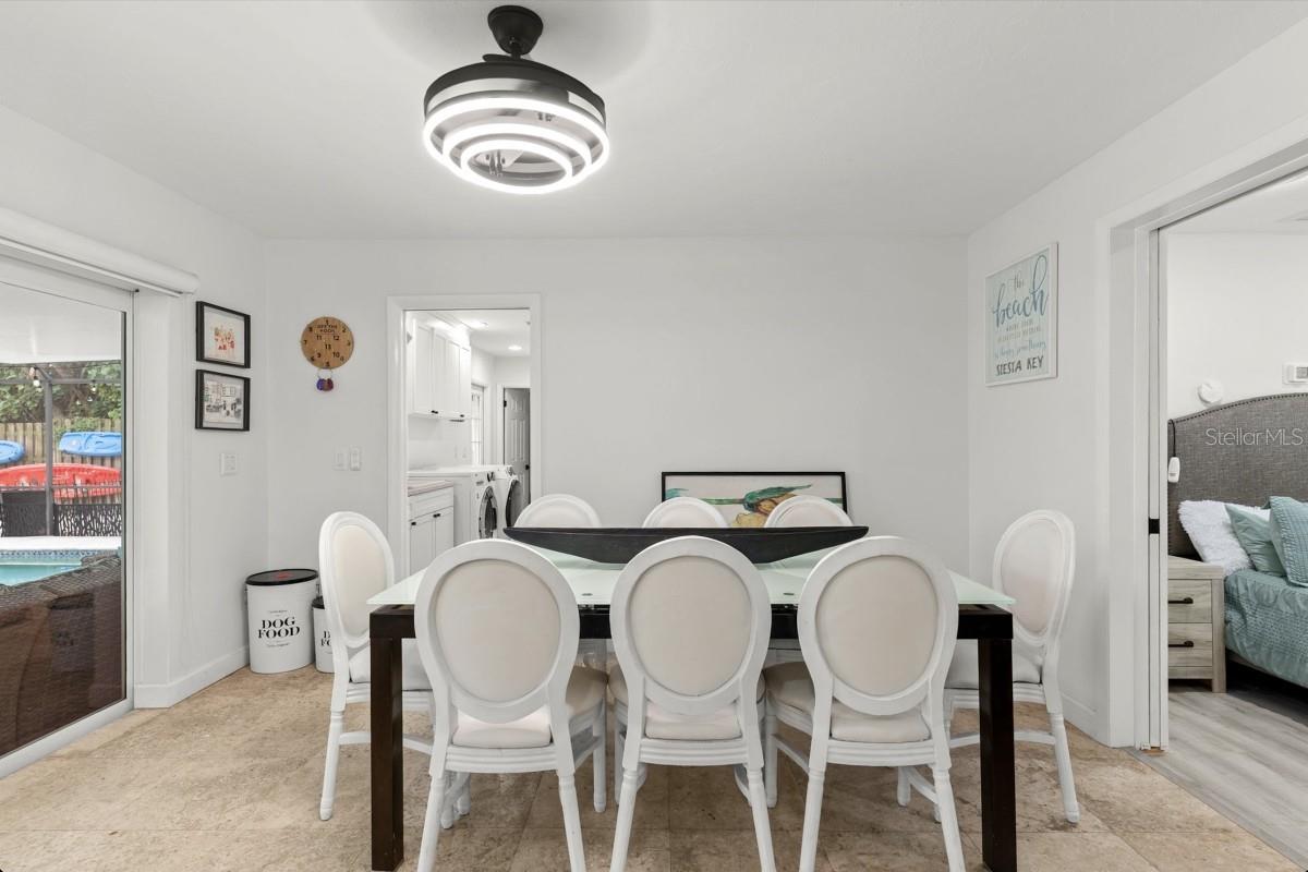 Image 33 of 49 For 765 Siesta Key Circle