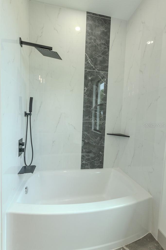 Image 17 of 22 For 5438 Sylvania Avenue