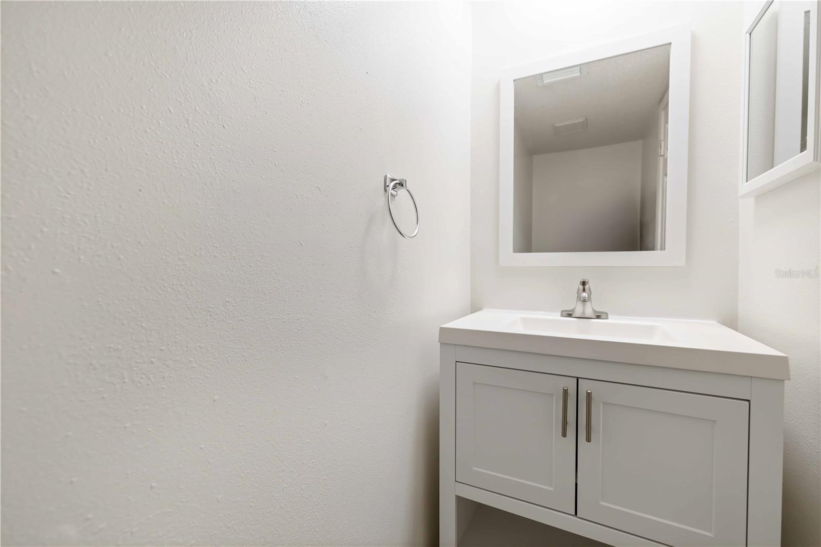 Image 15 of 32 For 3569 Bee Ridge