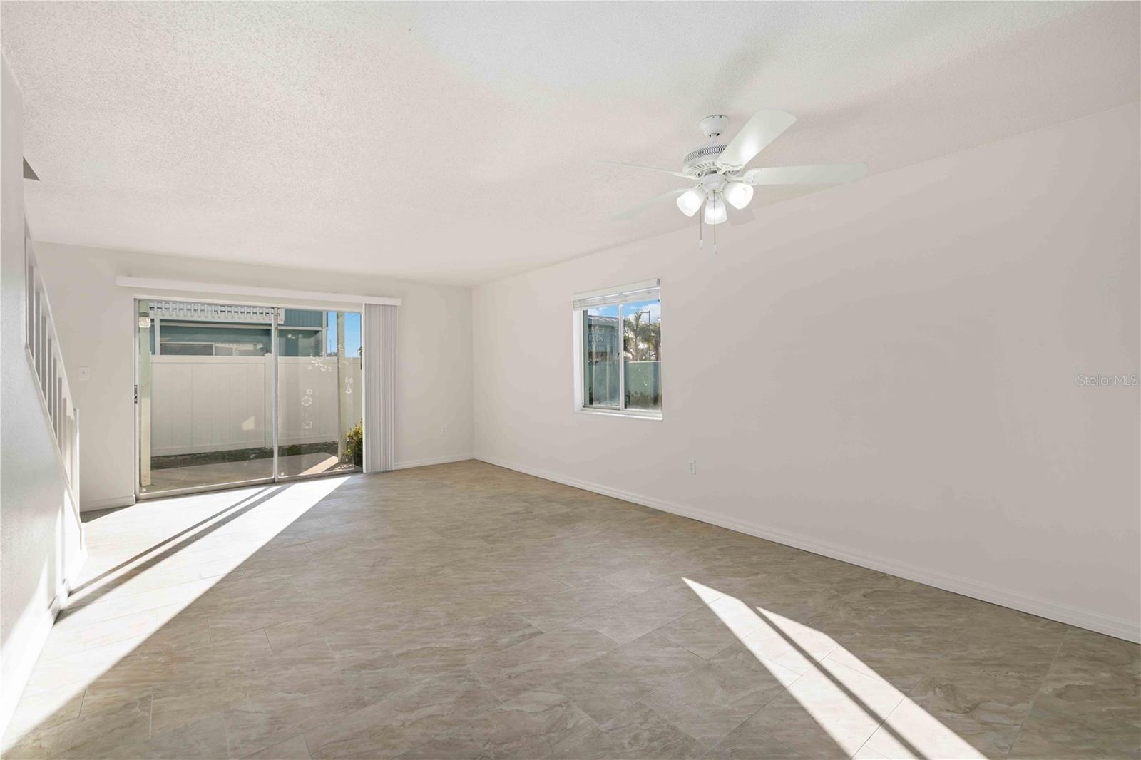 Image 5 of 32 For 3569 Bee Ridge