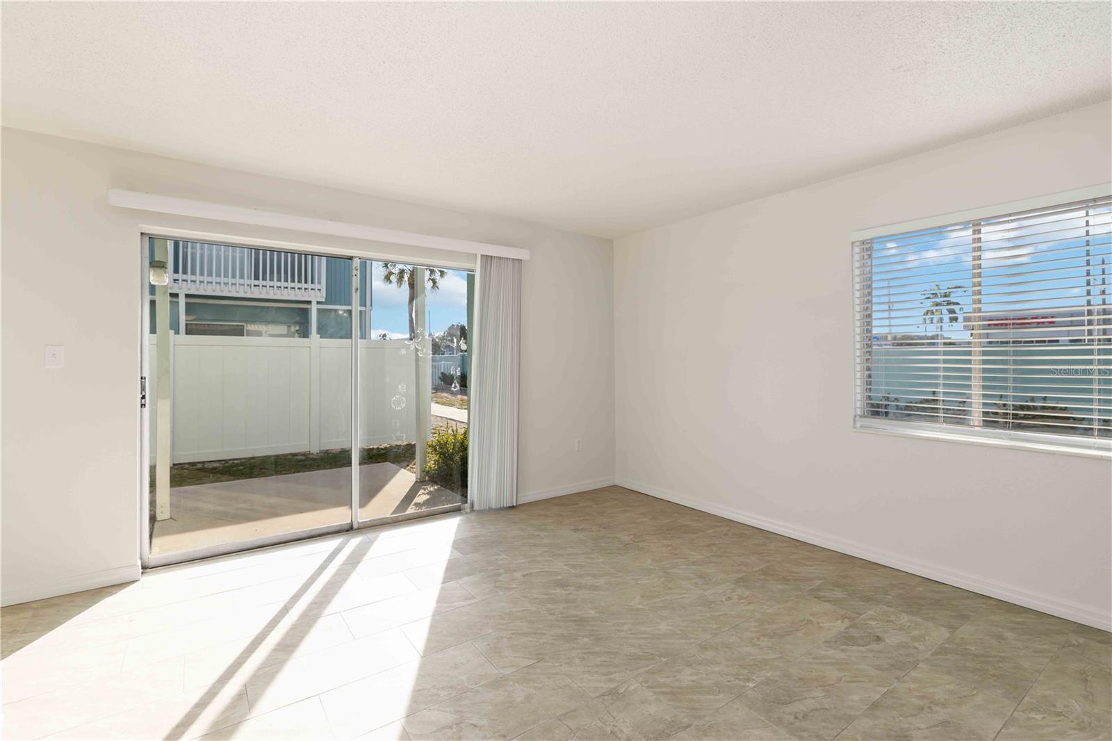 Image 7 of 32 For 3569 Bee Ridge