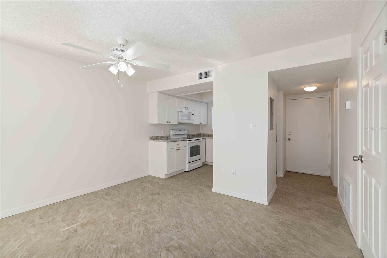 Image 8 of 32 For 3569 Bee Ridge