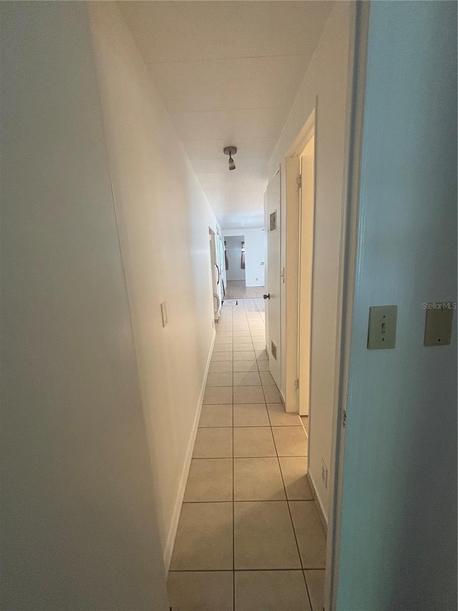 Image 17 of 17 For 5236 Kenwood Avenue