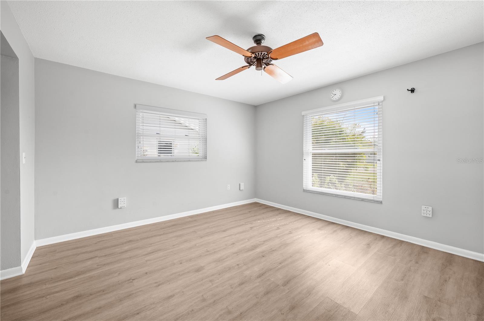 Image 12 of 40 For 1404 64th Street Nw