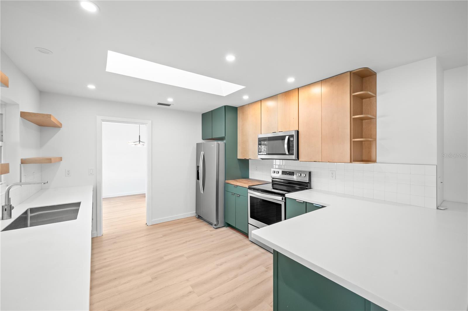 Image 15 of 40 For 1404 64th Street Nw