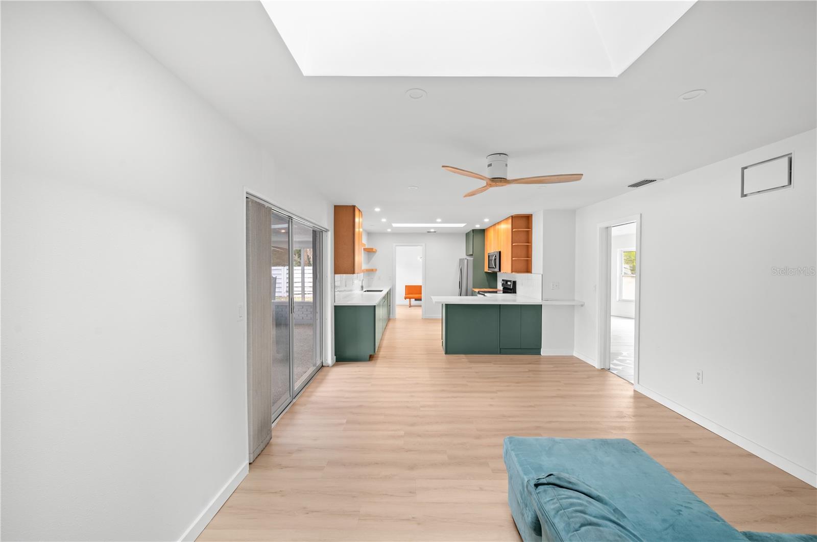 Image 17 of 40 For 1404 64th Street Nw