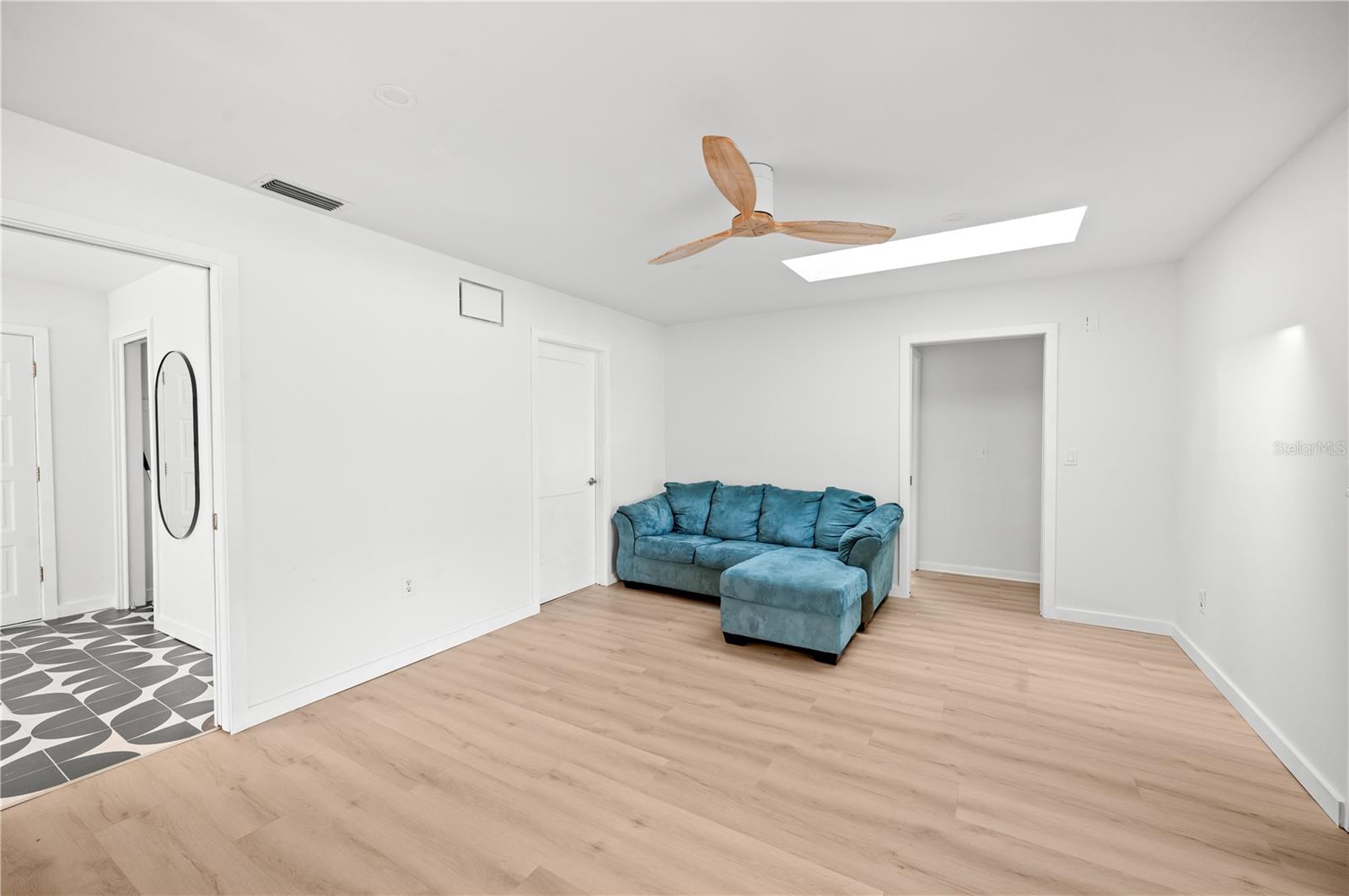 Image 18 of 40 For 1404 64th Street Nw