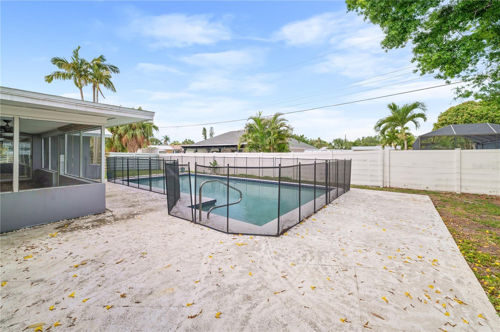 Image 29 of 40 For 1404 64th Street Nw